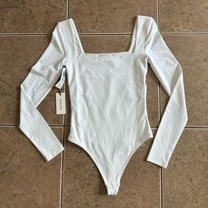 Babaton Contour Bodysuit size xs